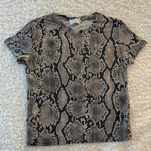 Python Aritzia Babaton Everyday T-Shirt